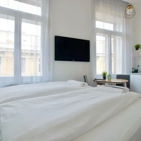 Apartment Standard By Hi5 - Anker 1