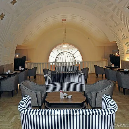 Continental Hotel
