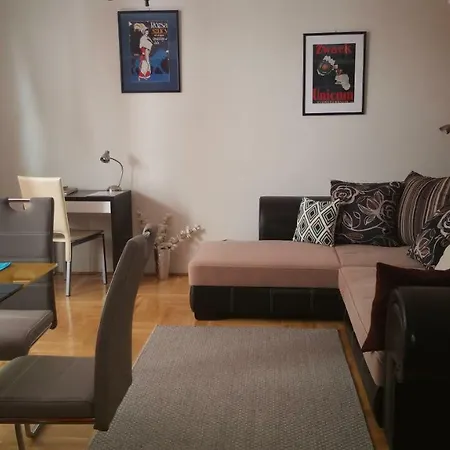 Apartment Downtown Garden Isle In Urban Style-free Parking