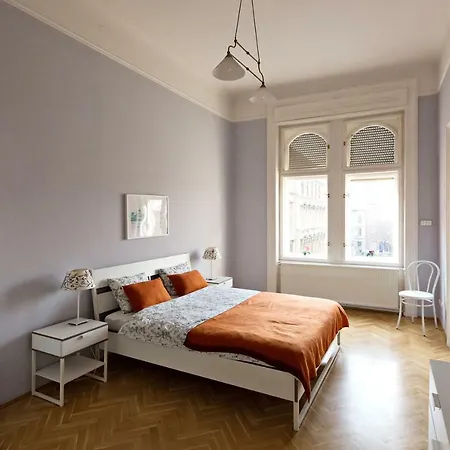 Klauzal Ter 9 * Budapešť