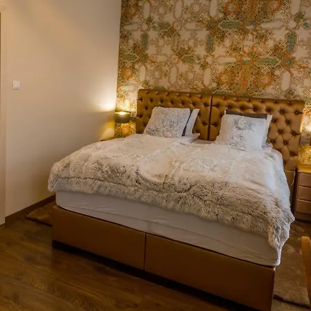 Dob Twenty Guest house *