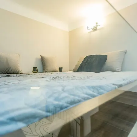W35 * Budapest