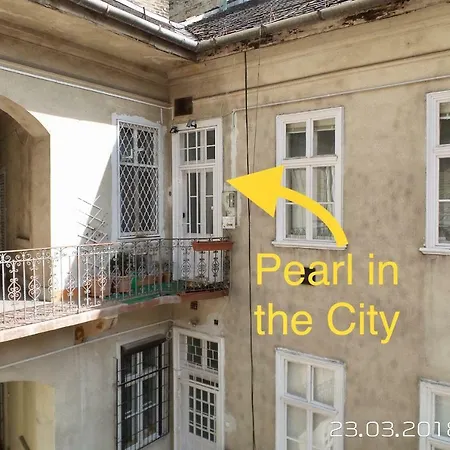 Pearl City Apartment Budapest
