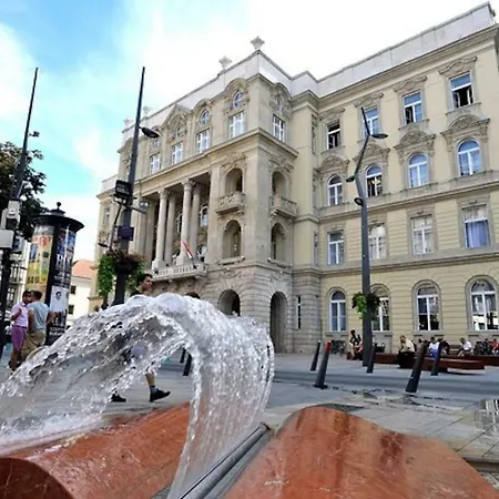 Pearl City Apartment Budapest