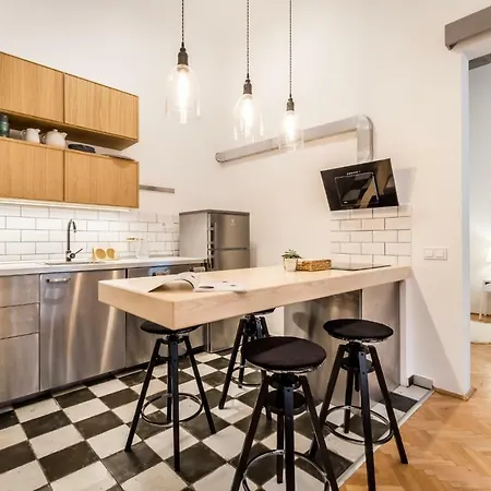 Apartment Szerzodesbontas - Industrial Fantasy Budapest