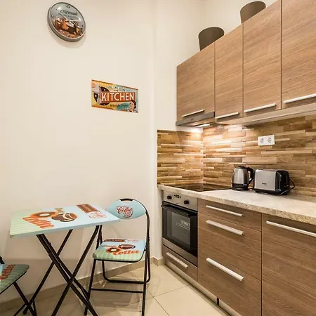 Pop Arts Studios * Budapest