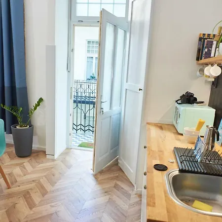 Apartment Self Check-in Cozy Stylish Flat By Vaci Street