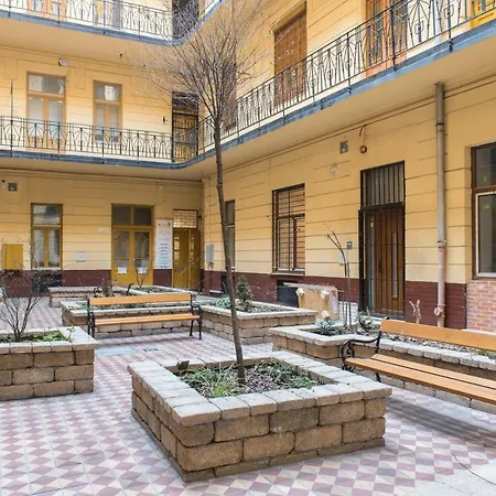 New Loft Style Appartman In The Heart Of The Budapest