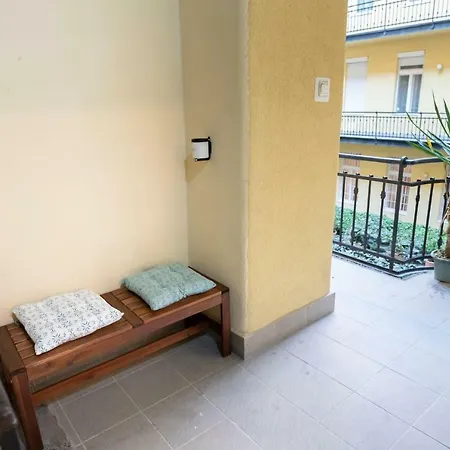 Modern 2 Bedroom With Free Airport Transfer