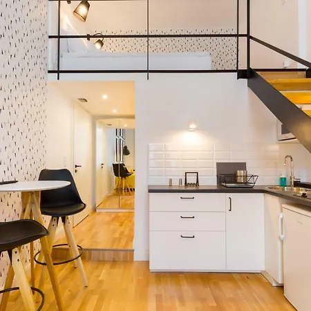Leah Apartment