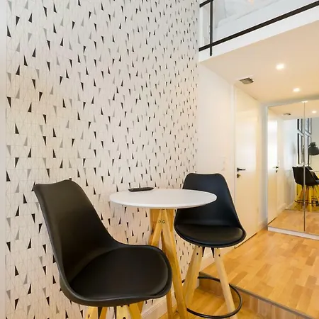 Leah Apartment