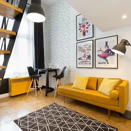 Leah Apartment