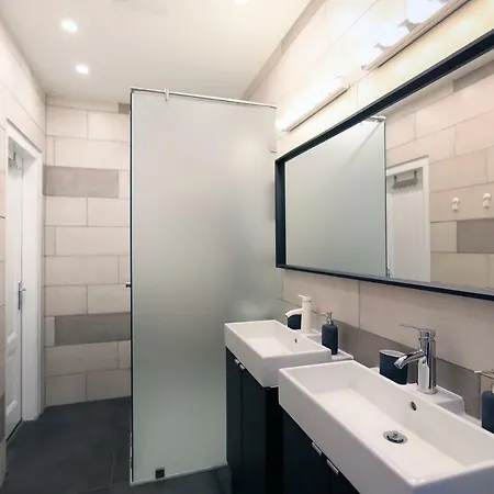 Paulay Apartmán