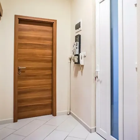 Downtown Szemere Apartment