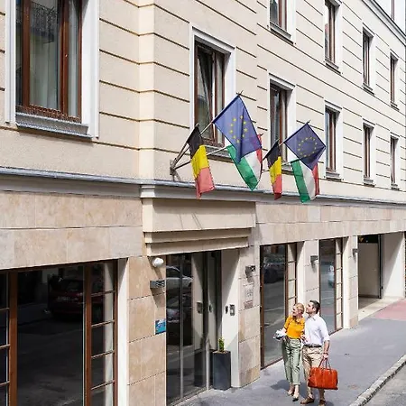 Three Corners Lifestyle 4*