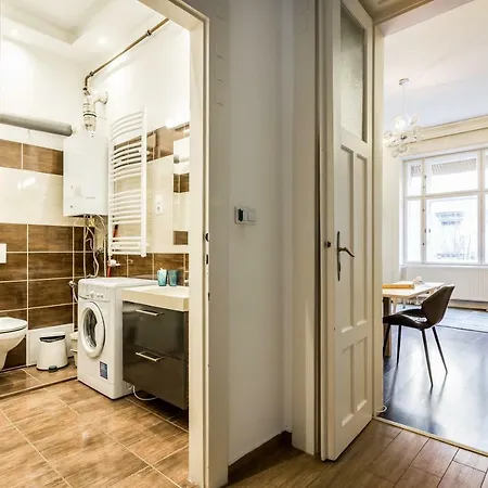 Apartment Pop Arts Studios Budapest