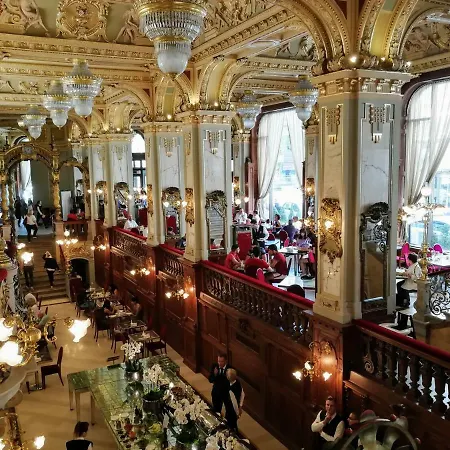 New York Palace View Apartman Budapest