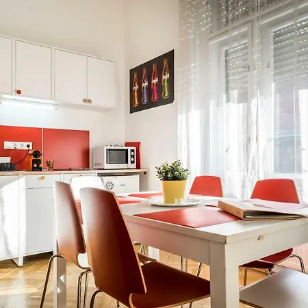 Pop Arts Studios * Budapest