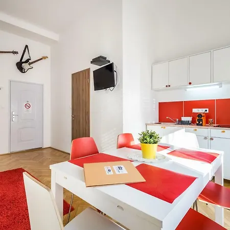 Apartment Pop Arts Studios
