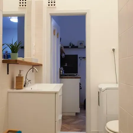 Apartment Self Check-in Cozy Stylish Flat By Vaci Street *