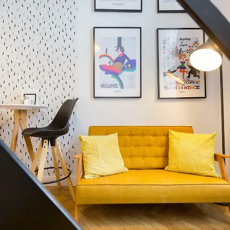 Leah Apartment