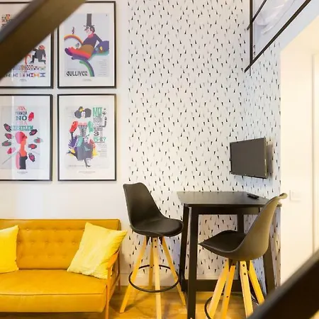 Leah Apartment *