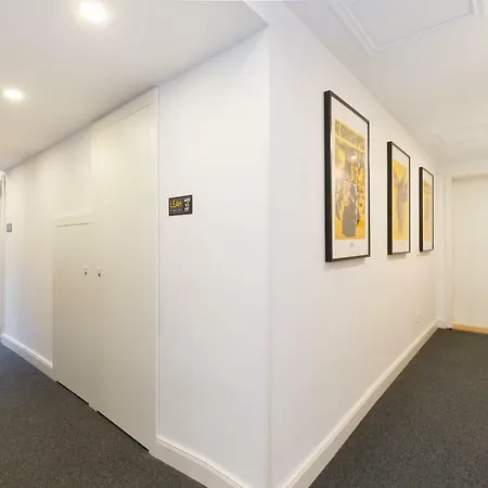 Leah Apartment *