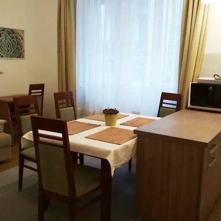 Apartment Zsuzsa Budapest