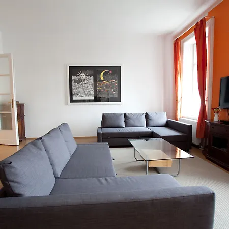Hotel Oktogon Haggenmacher By Continental Group 4*