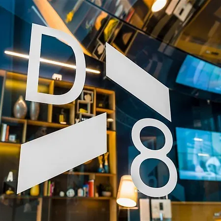 D8 3*