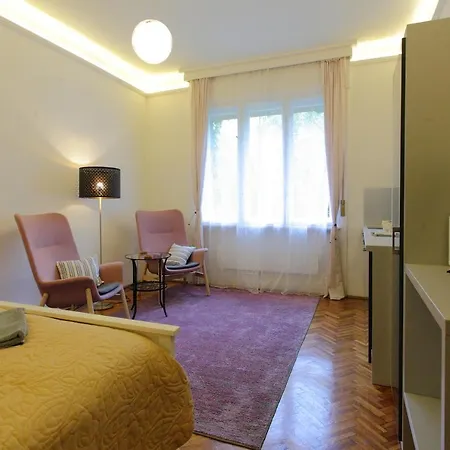 Margit Studio Apartment *