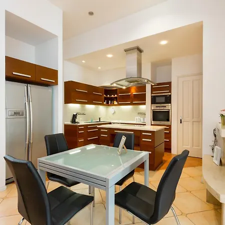Luxury Apartment