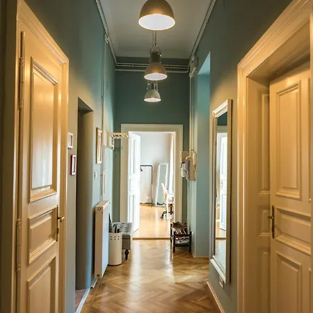 Appartamento R38 - Artists Luxury Budapest