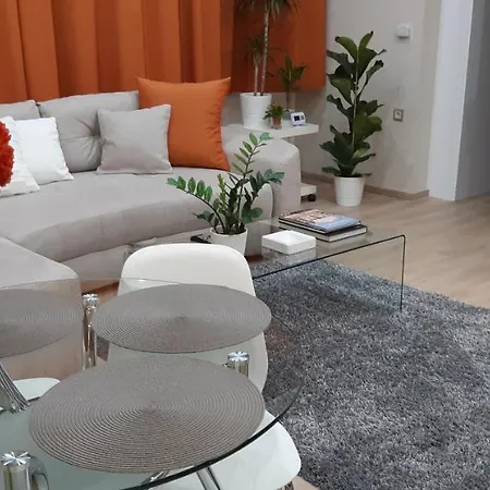 公寓 Modern, Quiet & Cozy In The Middle Of Downtown Near Danube At Fashion Street
