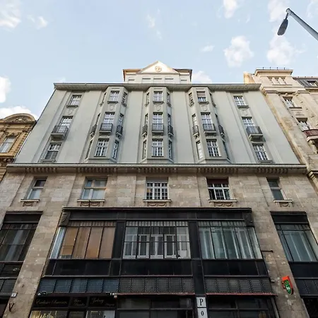 Amber / Navy Design With A/c Appartement Budapest