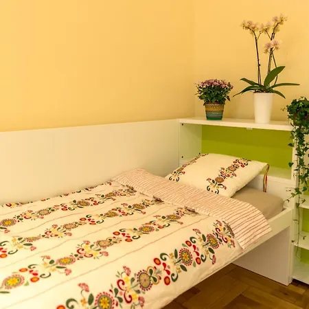 Chinese Bed & Breakfast