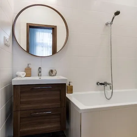 Apartment Stylish For The Break Budapest