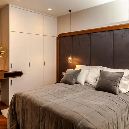 Eye Luxury Suites