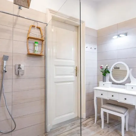 Apartment Trendy Grand Boulevard Designer *