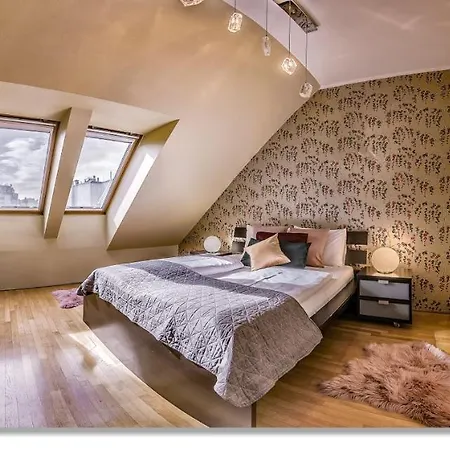 Urban Gozsdu 3*