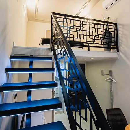 City Loft Aparthotel