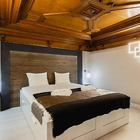City Loft Aparthotel *