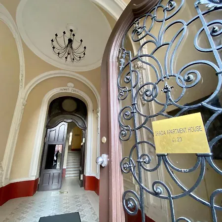 Gracia House 3*
