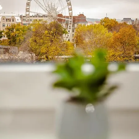 Szálloda Eye Luxury Suites 3*