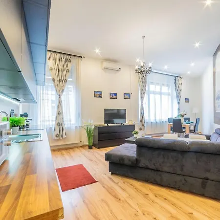 Real Apartments Anker Budapest