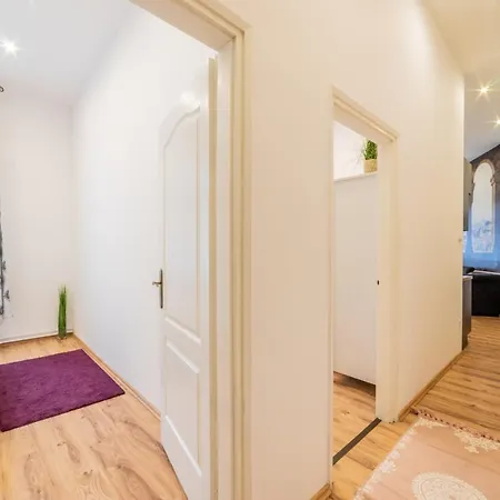 Real Apartments Anker * Budapest