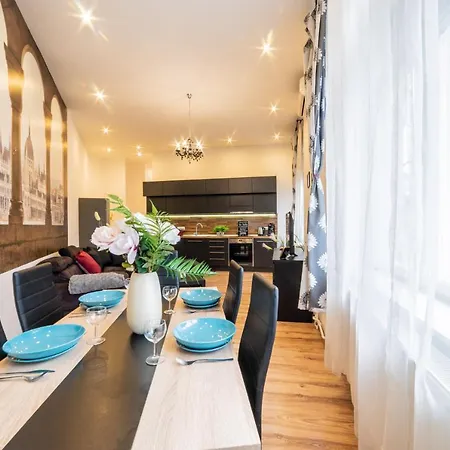 Real Apartments Anker Apartment