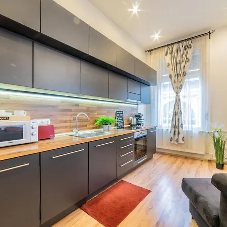 Real Apartments Anker