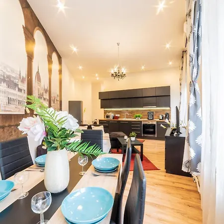 Real Apartments Anker Apartment Budapest