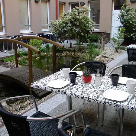 Hotell Six Budapest